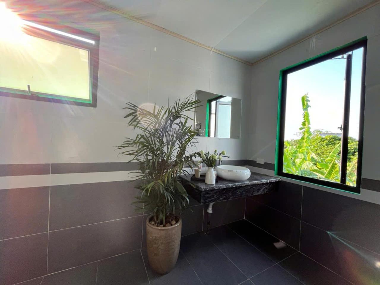 The Green House Homestay Ninh Binh Buitenkant foto
